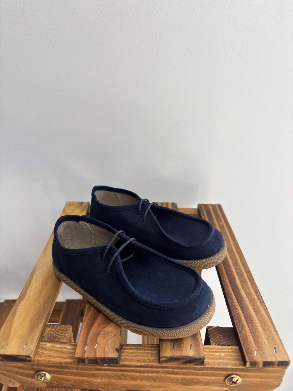 370/ Wallabies