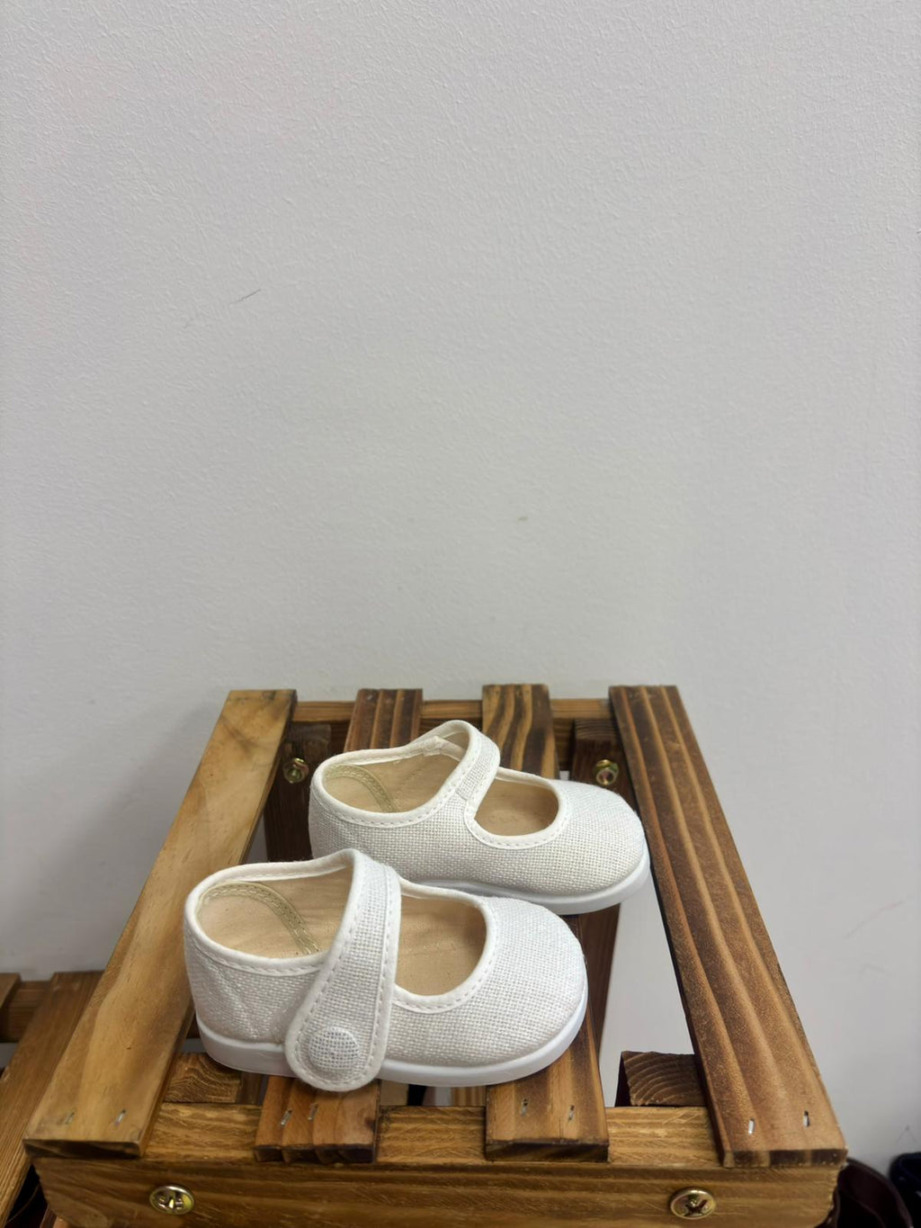 955/MERCEDITA LINO BLANCO BOTÓN