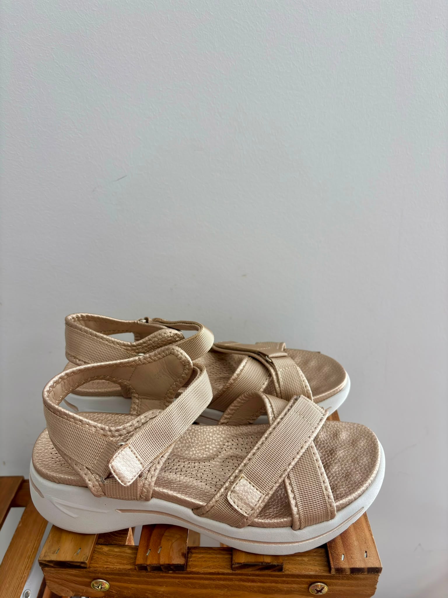 SANDALIA DEPORTIVA