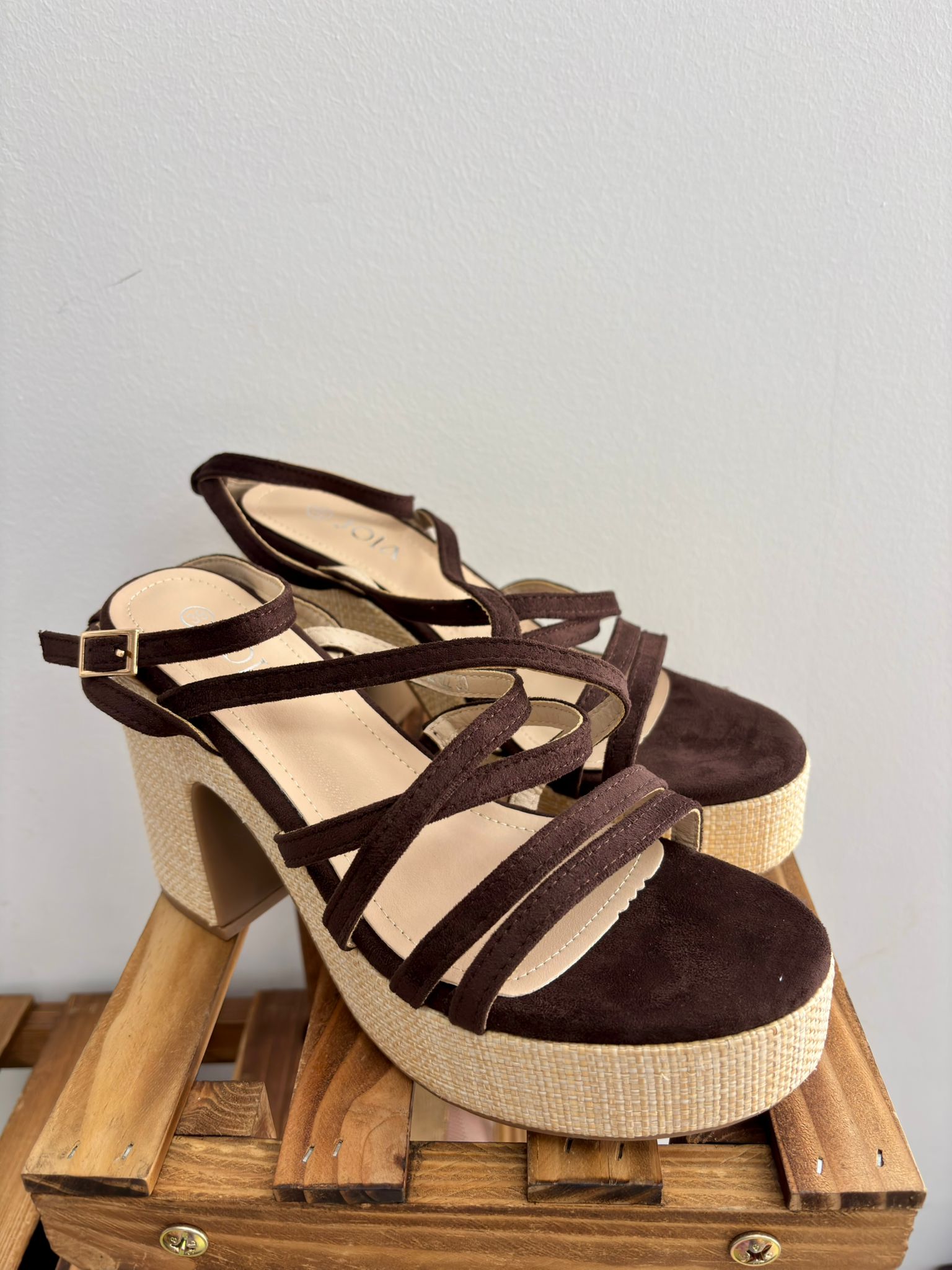Sandalias plataforma chocolate