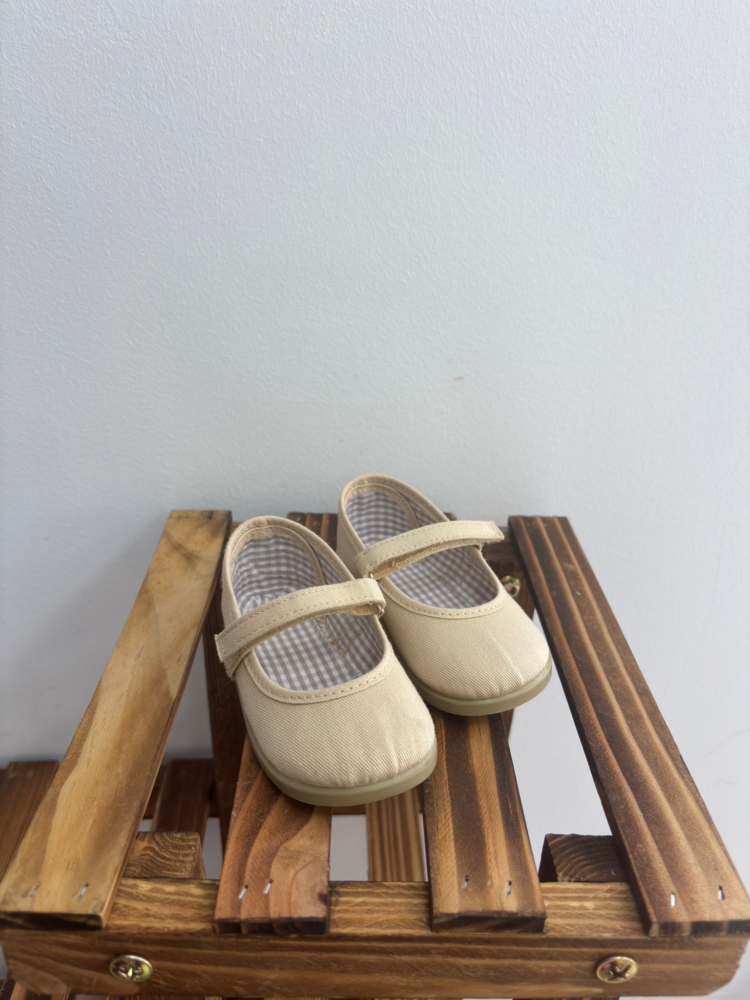 950/MERCEDITA VELCRO BEIGE