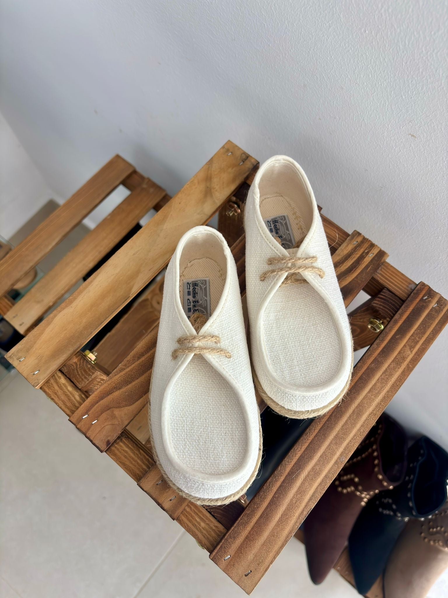 WALLABEE PAPÚA N1