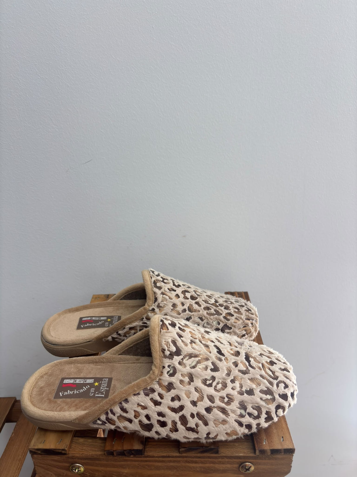 60/GAYANA ZAPATILLA CASA ANIMAL PRINT