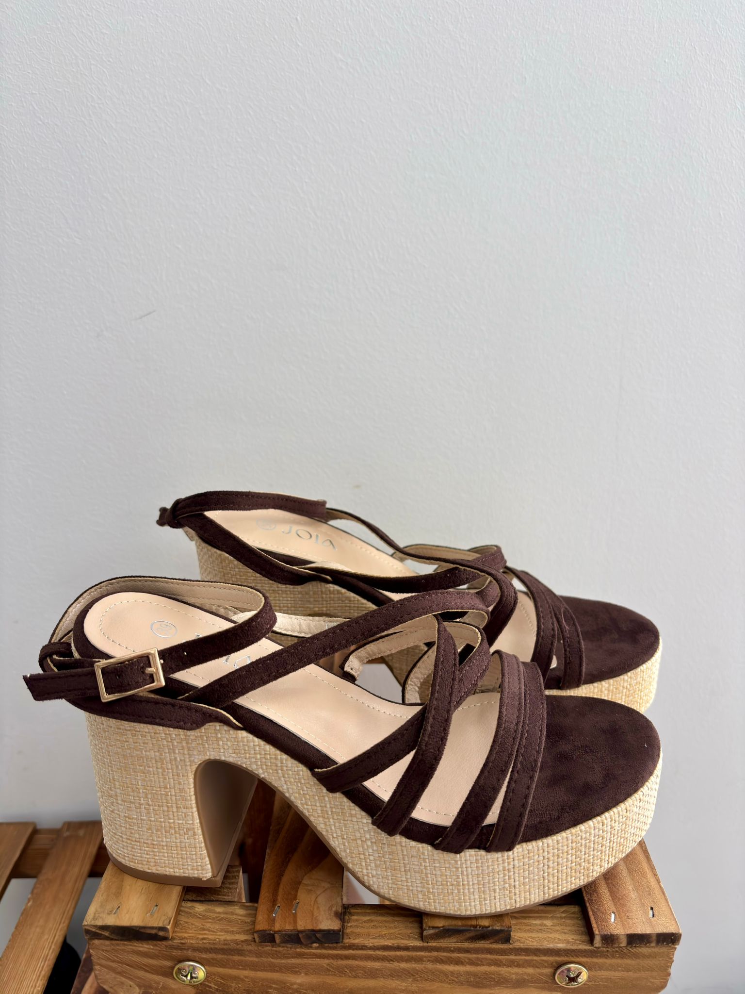 Sandalias plataforma chocolate