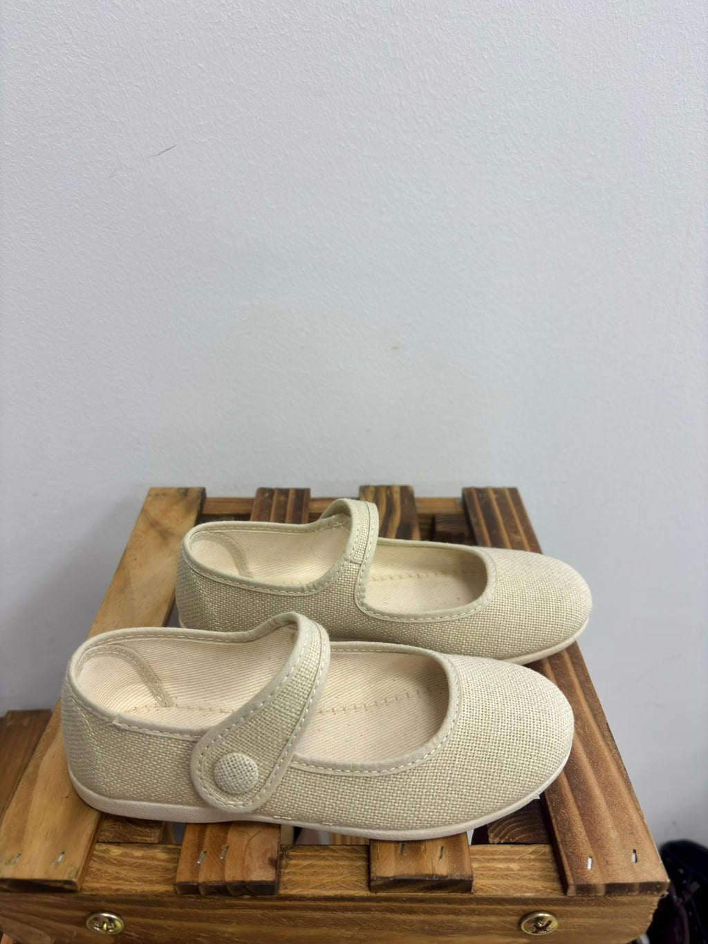 755/MERCEDITA LINO HIELO BOTÓN