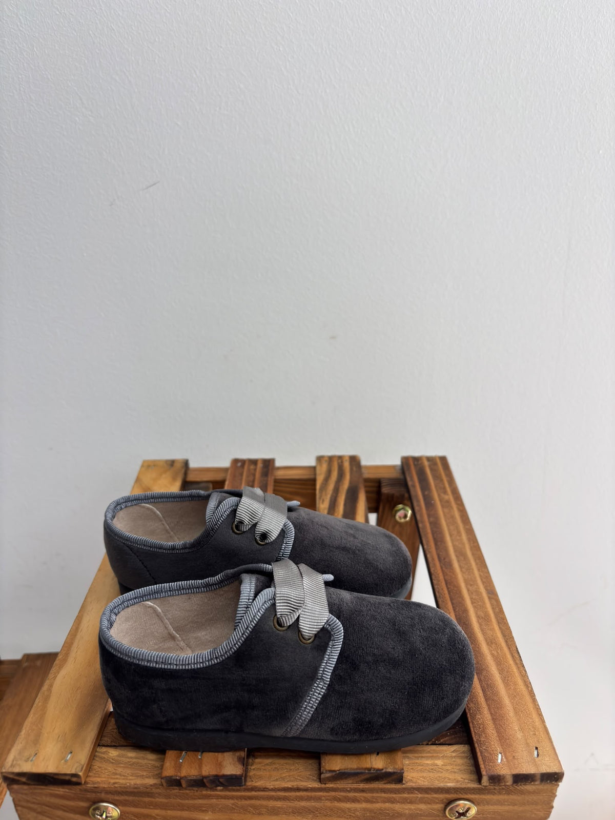 120/T BLUCHER GRIS